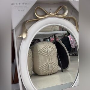 Gold Bow, White mirror 20 x 28 ￼